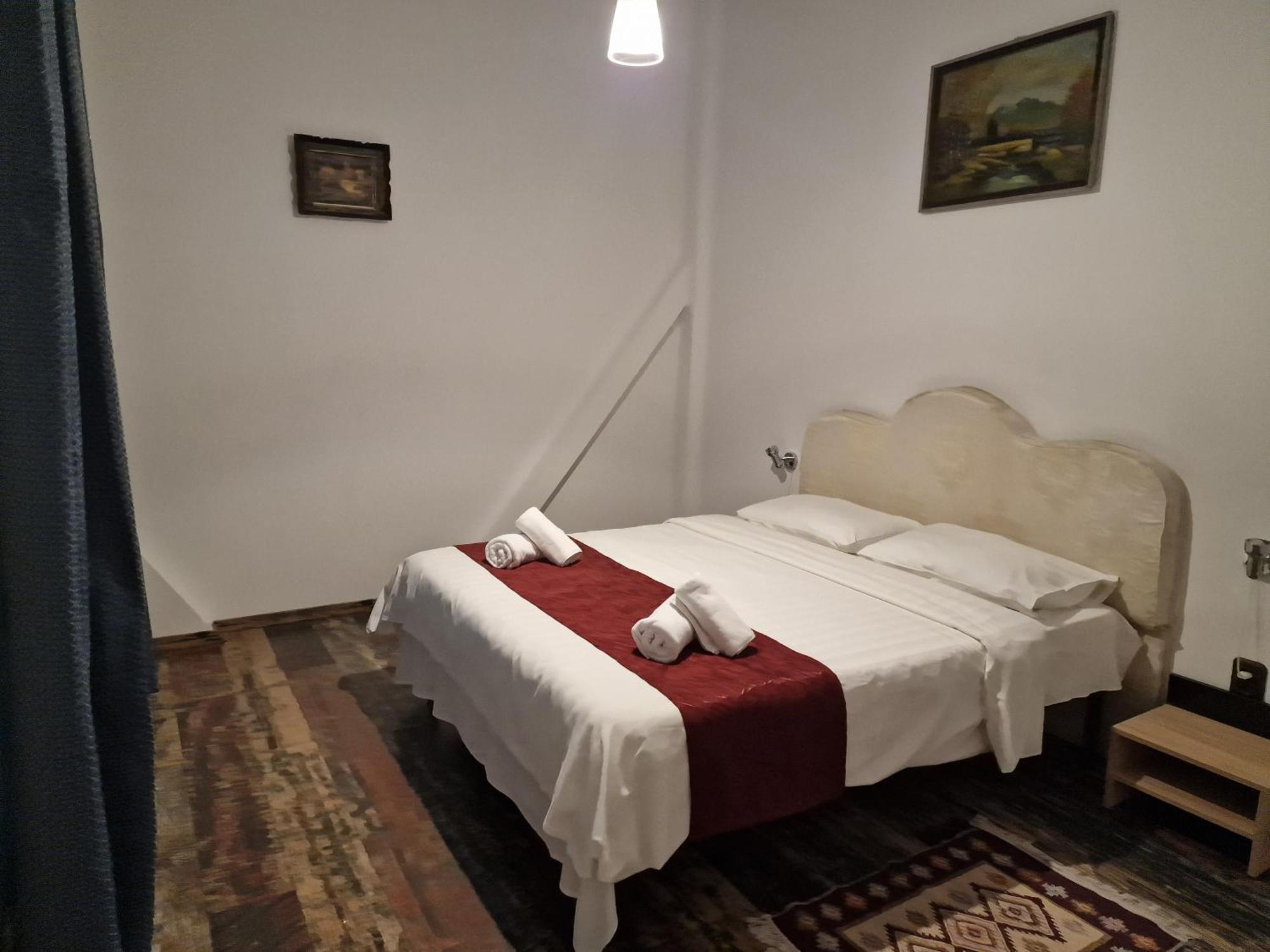 Ullysses Guest House Braşov Exterior foto